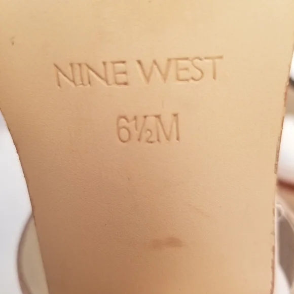 Nine West 3 In Wedge Heels Size 6.5M Leather Uppers With Beads Flaw Lining - Picture 8 of 12